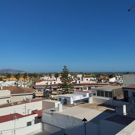 Acogedora Casa Familiar Con Patio Villa Salobreña Kültér fotó